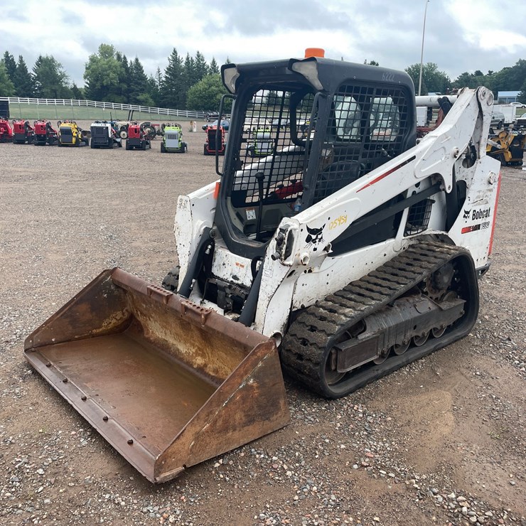 BOBCAT T590