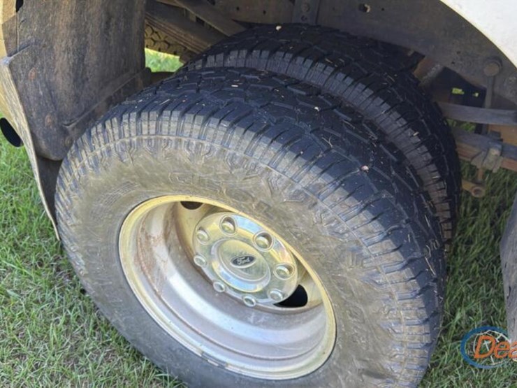 2006-ford-f350-image-4