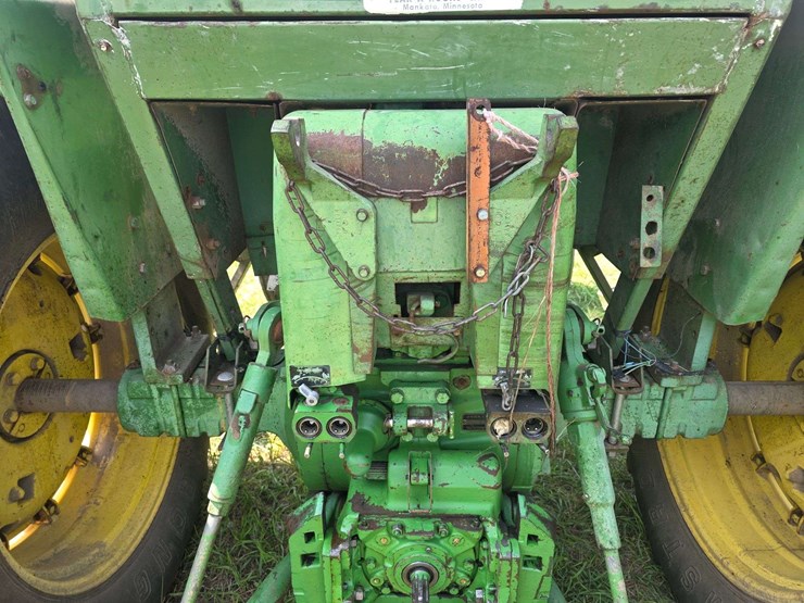 john-deere-4020-image-13