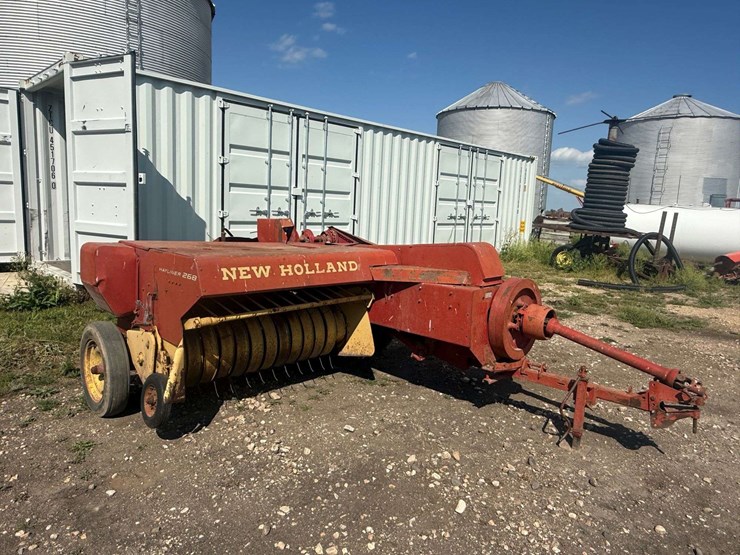 new-holland-268-image-4