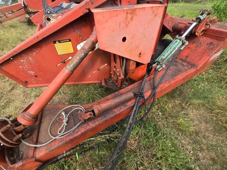 hesston-1091-image-10