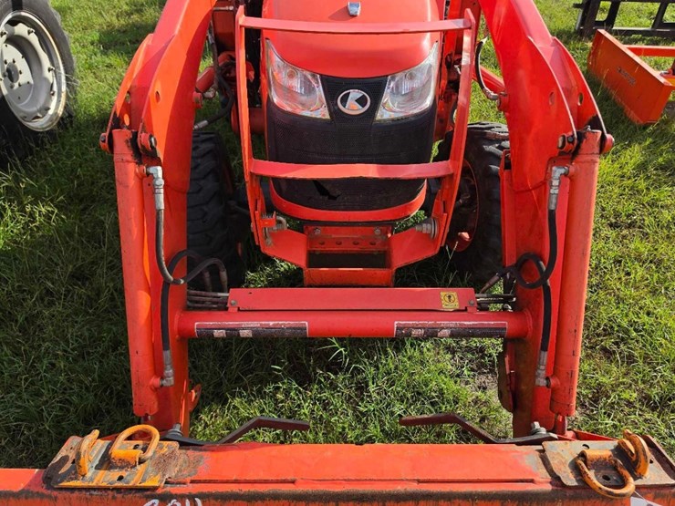 kubota-l2501-image-9