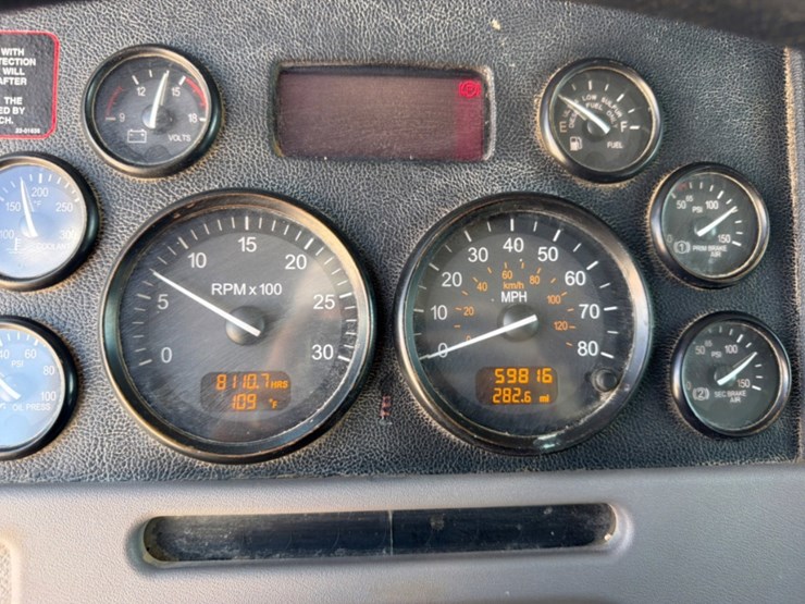 2019-peterbilt-367-image-20