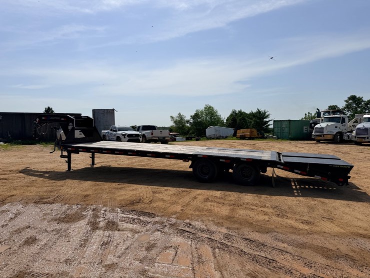 #25592-•-2024-25ft-load-trail-low-pro-gooseneck-trailer-image-8