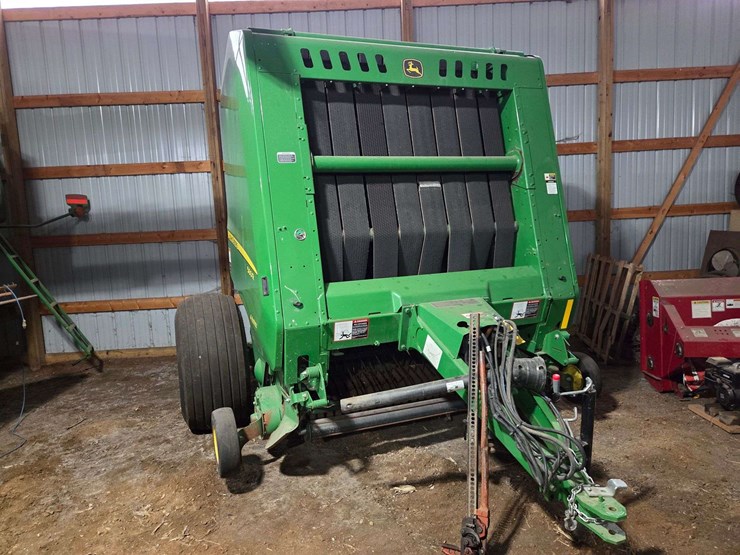 2023-john-deere-560r-image-2