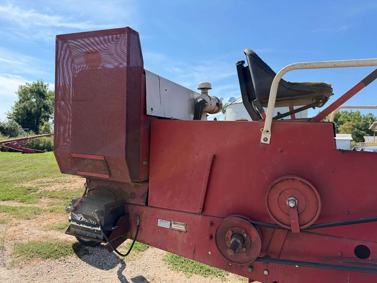 case-ih-230-image-32