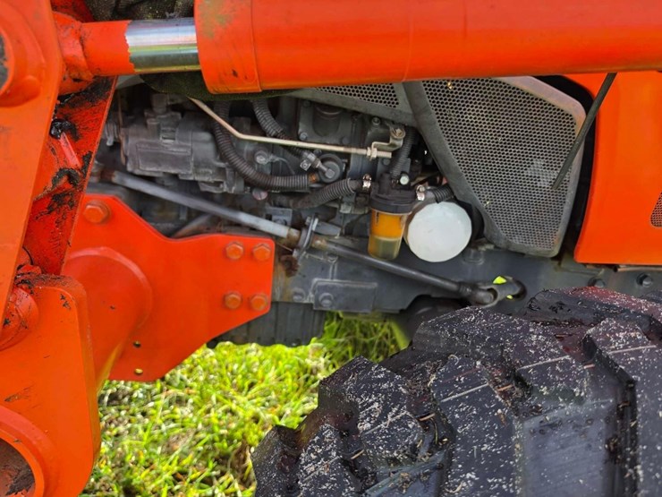 kubota-l3800-image-7