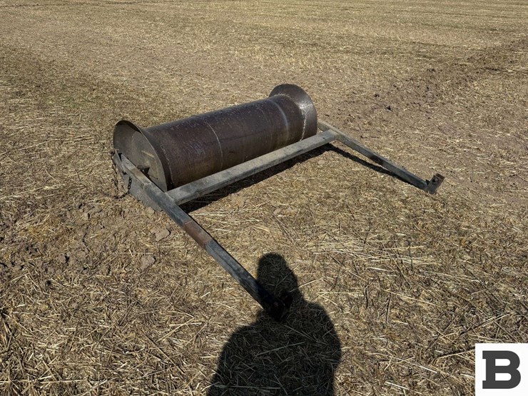 5'-windrow-roller-attachment-for-macdon-windrowers-image-4