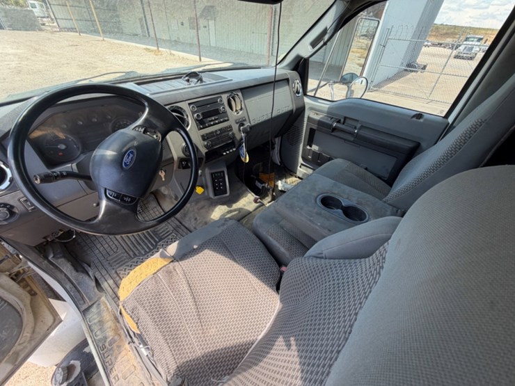 2015-ford-f750-image-10