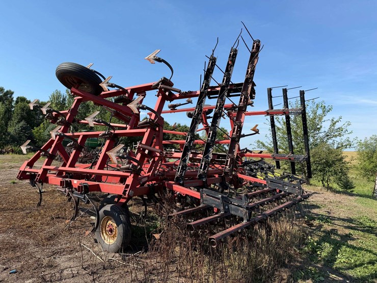 case-ih-4800-image-5