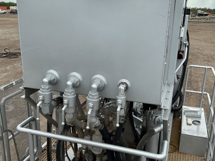 2012-cummins-qsx15-image-12