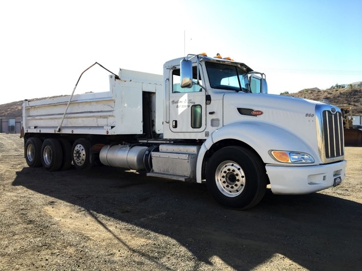 2013-peterbilt-386-image-2
