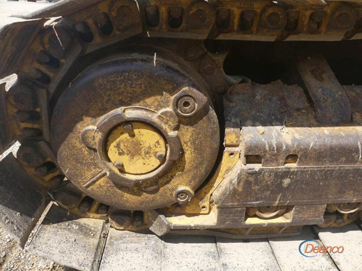 2004-caterpillar-d5g-image-10