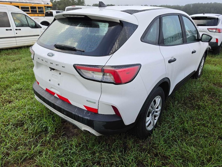 2020-ford-escape-image-6