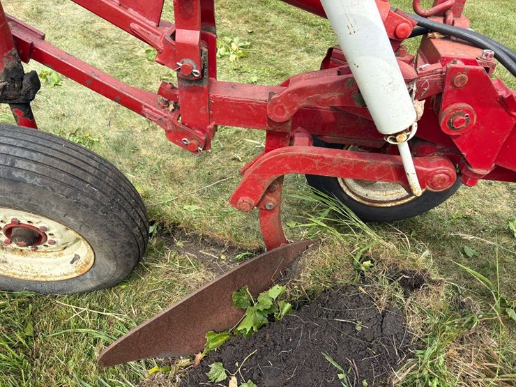 case-ih-700-image-10