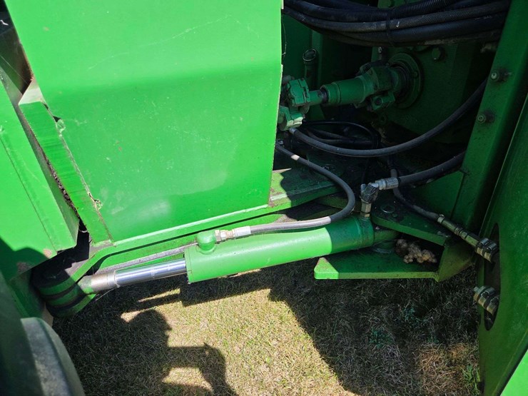 1992-john-deere-8760-image-12