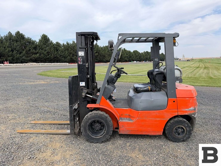 2005-toyota-7fgu25-image-2