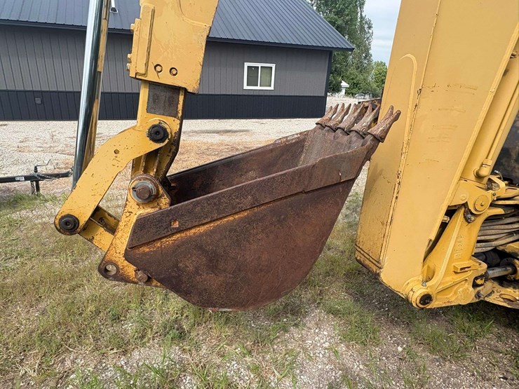 1995-caterpillar-426b-image-24
