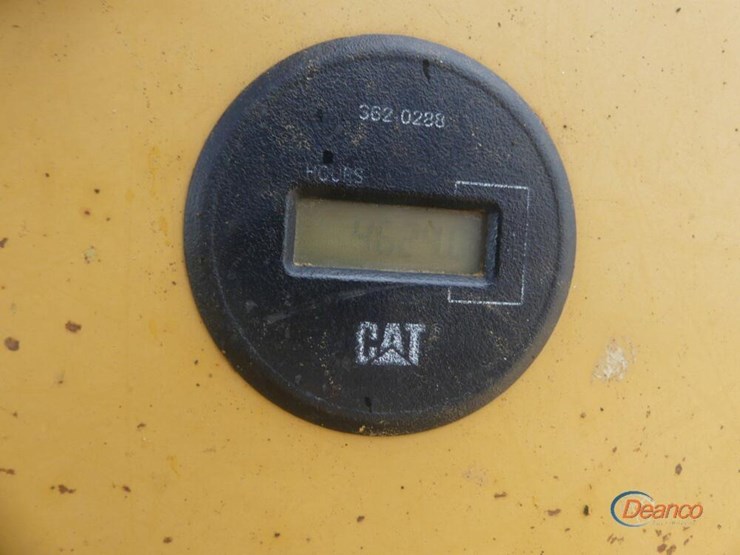 2004-caterpillar-d5g-image-16