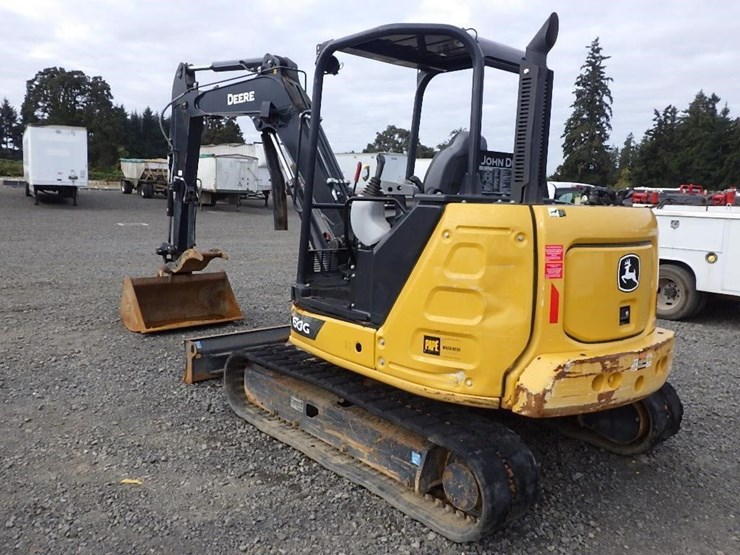 2023-deere-60g-image-3