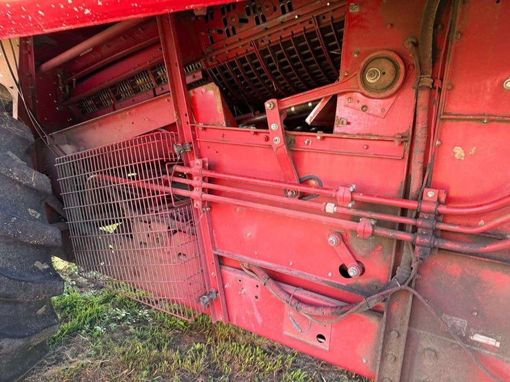 case-ih-1660-image-29