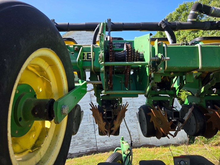 john-deere-1720-image-26