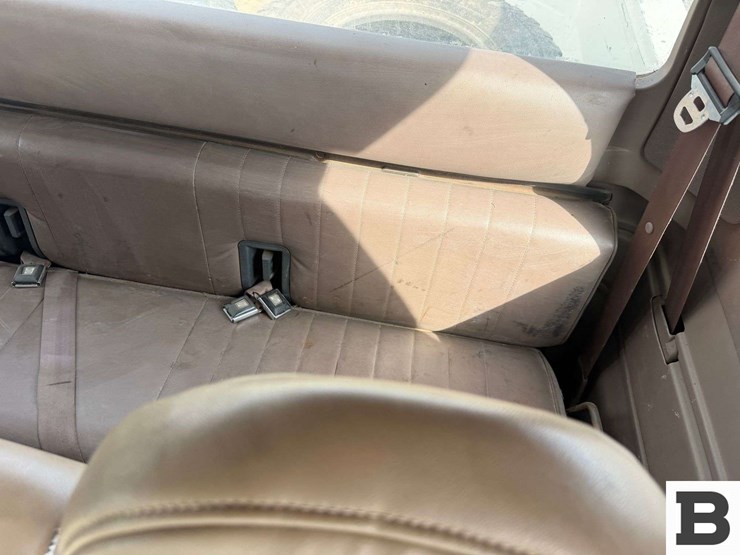 1996-ford-f250-image-37