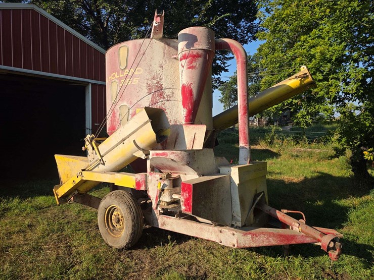 new-holland-355-image-40