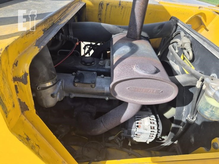 2000-jcb-520-image-12
