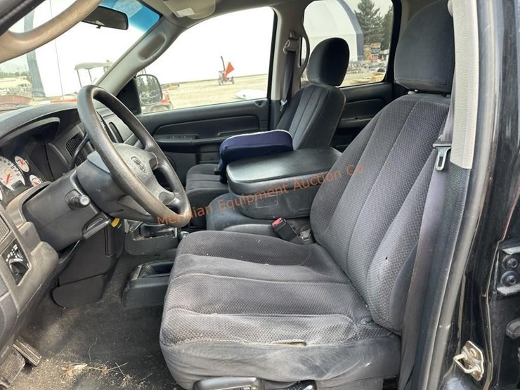 2003-dodge-ram-2500-image-21