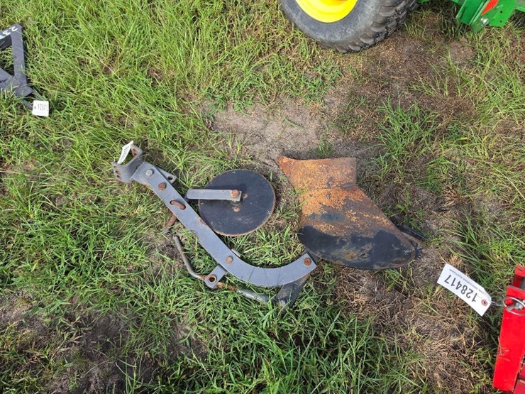 233---1-row-turn-plow-image-4