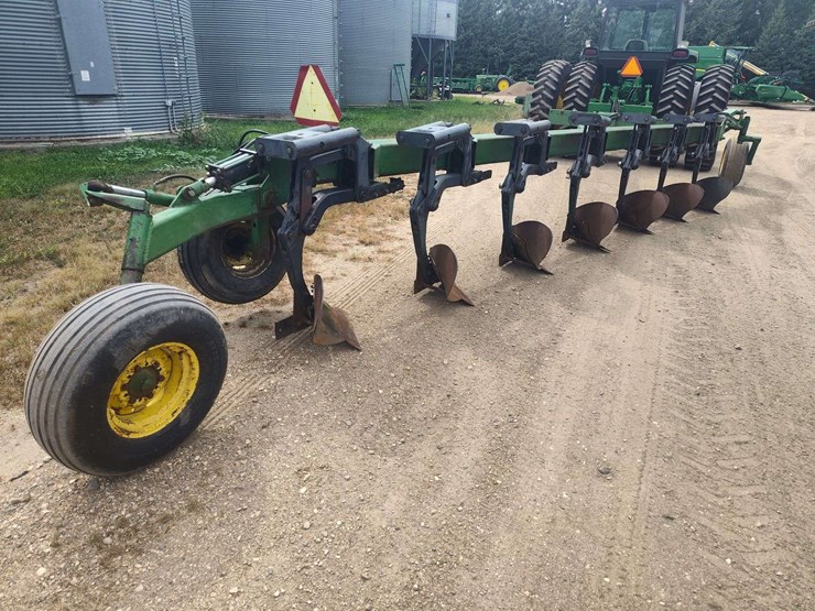 john-deere-2800-image-2