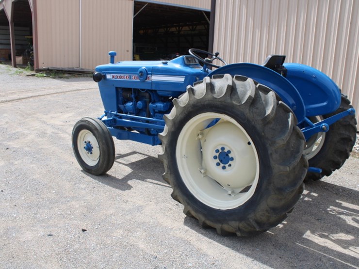 ford-3000-image-12