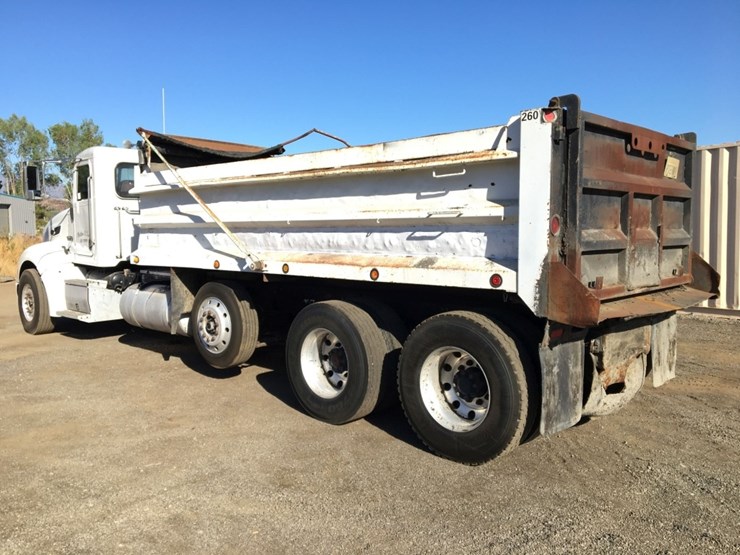 2013-peterbilt-386-image-4