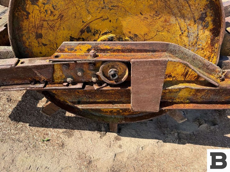 sheepsfoot-compaction-roller-image-13