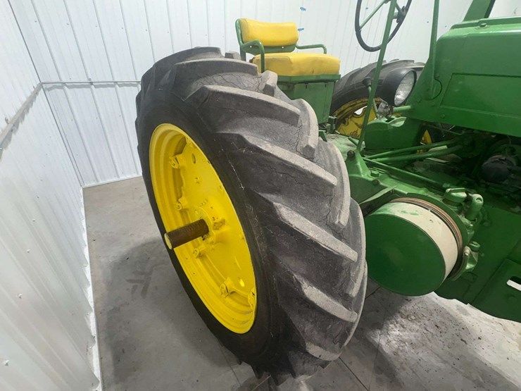 1955-john-deere-60-image-21