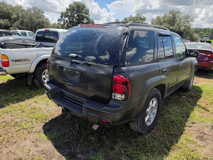 2004-chevrolet-trailblazer-image-4