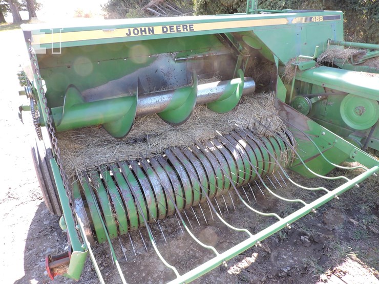 2025-john-deere-469-image-2