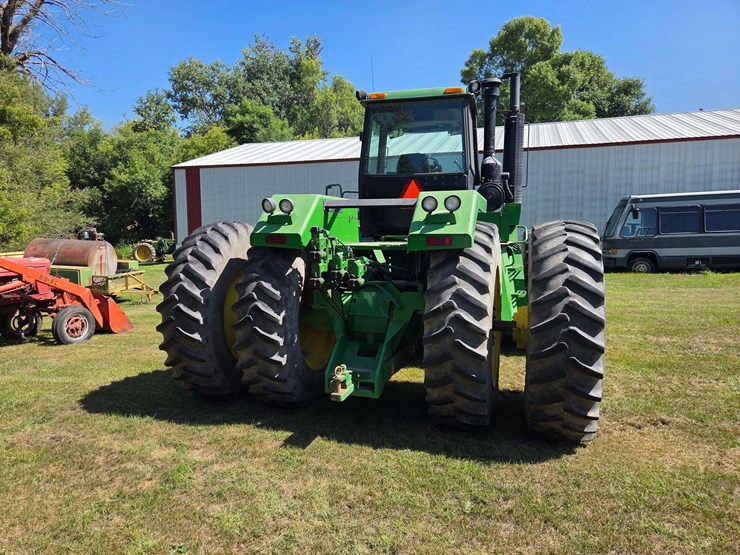 1992-john-deere-8760-image-4
