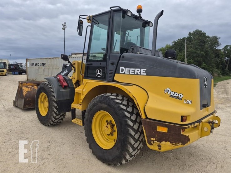 2016-deere-344k-image-2