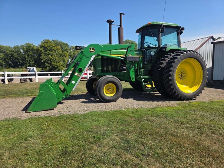 1977-john-deere-4430-image-2
