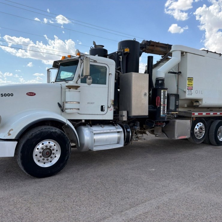 2015 PETERBILT 367
