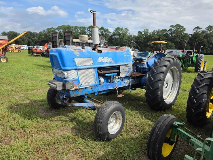 1960-ford-6000-image-2