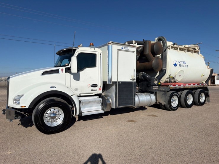 2024-kenworth-t880-image-1