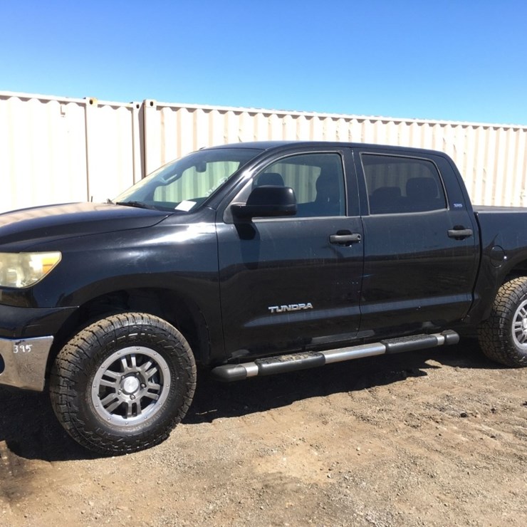 2010 TOYOTA TUNDRA SR5