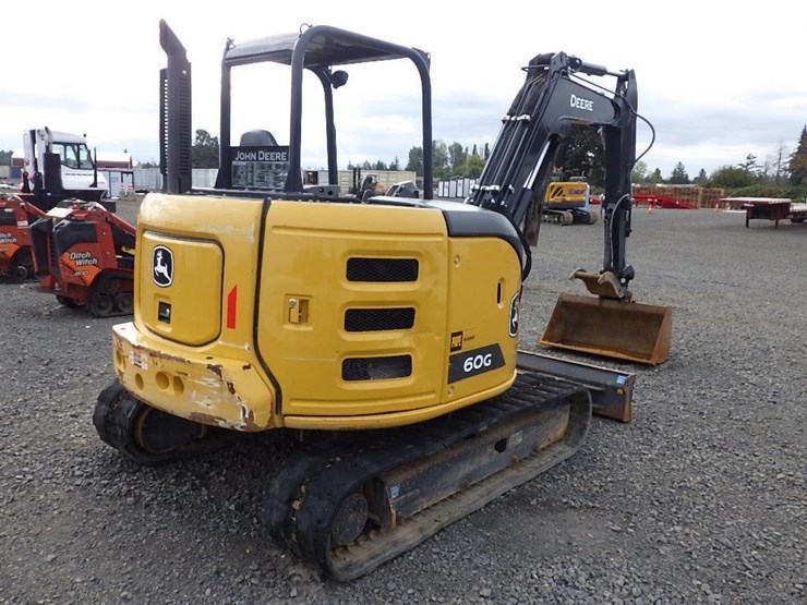 2023-deere-60g-image-5