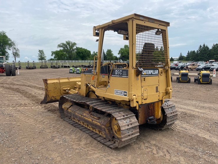 caterpillar-d5c-image-3