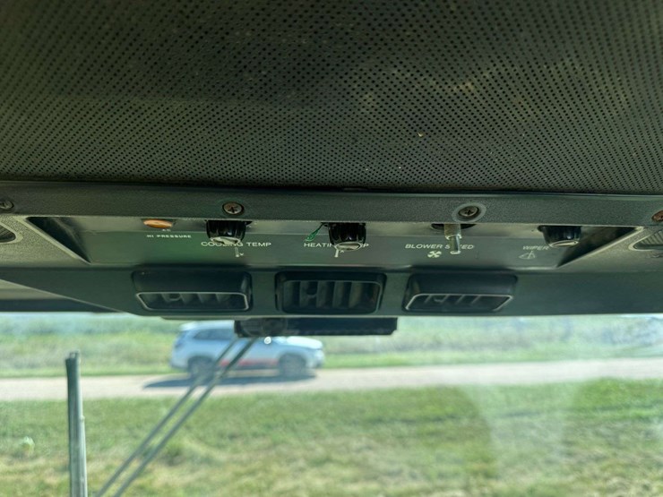 john-deere-7720-image-26