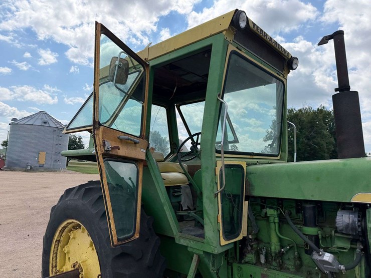 john-deere-4020-image-26