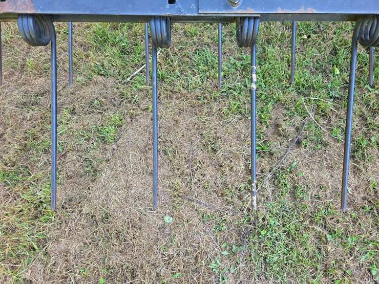 john-deere-2210-image-5